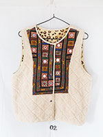 カッチ刺繡ボアベスト